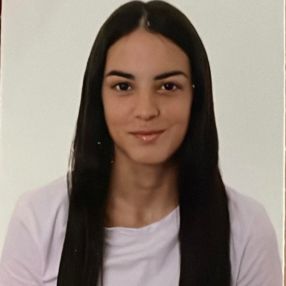 Sheyla, Niñera o canguro en La Vega