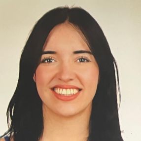 Andrea, Niñera o canguro en Cobeña