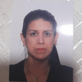 Daian, Niñera o canguro en Igualada