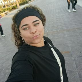 Yesica, Babysitter in Algemesí