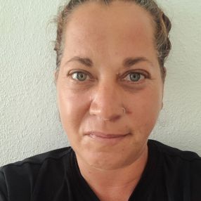 Erica, Niñera o canguro en La Oliva