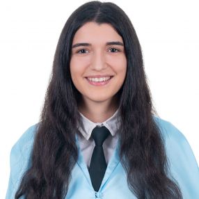 Lucia, Babysitter in El Viso del Alcor