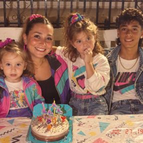 Alba, Familia en Cartagena