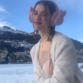 Elena, Niñera o canguro en Arévalo