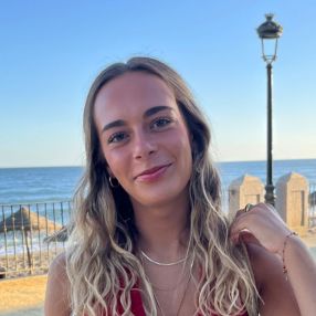 Patricia, Niñera o canguro en Santurtzi