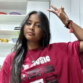 Mairah, Niñera o canguro en Rafelbuñol