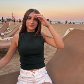 Carlota, Babysitter in Vacarisses