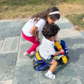 Wenmi, Familia en Cornellà de Llobregat