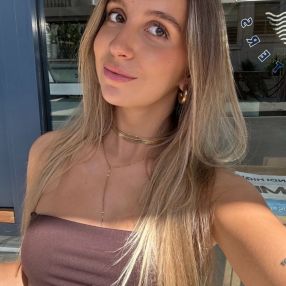 Carla, Niñera o canguro en Arenys de Munt