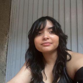 Avril Nazareth, Babysitter in Güimar