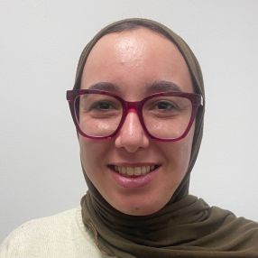Fadoua, Babysitter in La Garriga