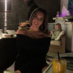 Clara, Niñera o canguro en Logroño