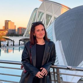 Saray, Niñera o canguro en Mislata