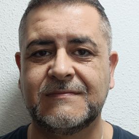 Roberto, Family in Castellón de la Plana