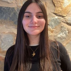Aitana, Babysitter in Ontinyent