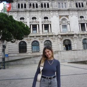 Rocío, Babysitter in Ourense