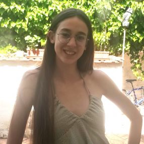 Alejandra, Niñera o canguro en Colmenarejo