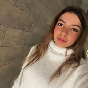 Laura, Niñera o canguro en Icod de los Vinos