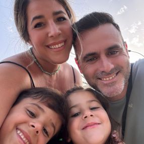 Irene, Familia en Lora del Río