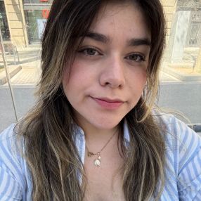 Gaby, Niñera o canguro en Tarrasa