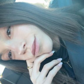 Claudia, Babysitter in Velada