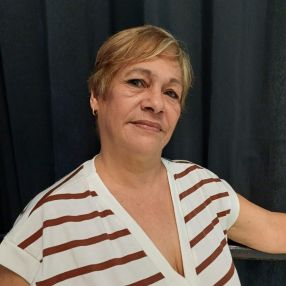 Lourdes, Babysitter in Segur de Calafell