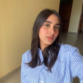 Fatima, Babysitter in Cehegín