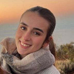 Elena, Niñera o canguro en La Orotava