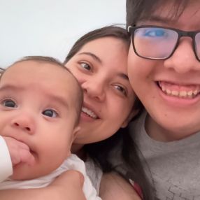Ashley Adriana, Familia en Madrid