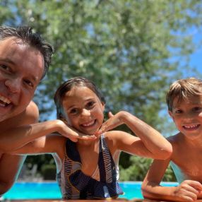 Simón Alvaro, Family in Torremolinos