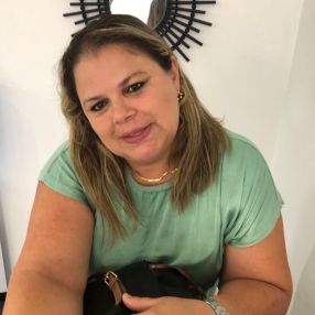 Lina, Babysitter in Benijófar
