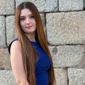 Vega, Babysitter in Santa Marta de Tormes