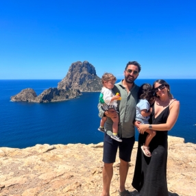 Laura, Familia en Granada