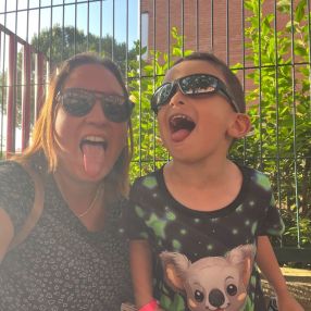Alexandra, Familia en Logroño