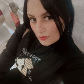 Paola, Babysitter in Algemesí