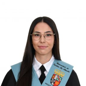 Miriam, Babysitter in Manzanares