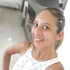 Giannina, Niñera o canguro en Castelldefels