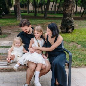 Елена, Family in Sitges