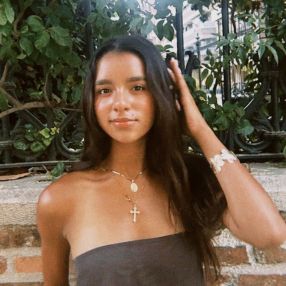 Amanda Camila, Babysitter in Peligros
