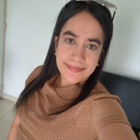 Eglis, Babysitter in Jávea