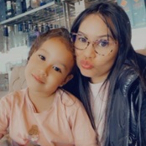 Zamy, Familia en Rotes Velles