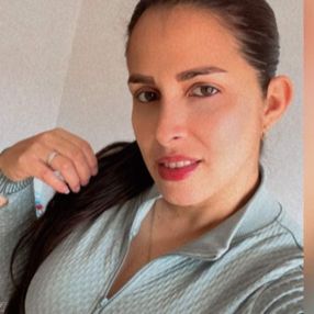 Gladys, Niñera o canguro en Ripollet