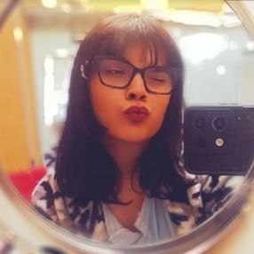 Daria, Niñera o canguro en Serradilla