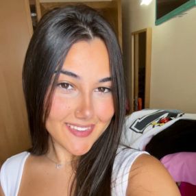 Ainara, Niñera o canguro en Gáldar