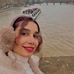 Negin, Babysitter in Alcalá de Henares