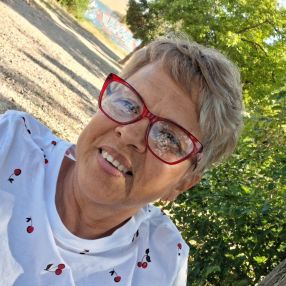 Barbara, Babysitter in Ajalvir