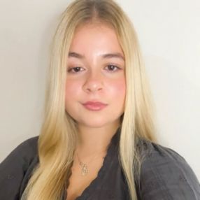 Daniela, Niñera o canguro en Tegueste