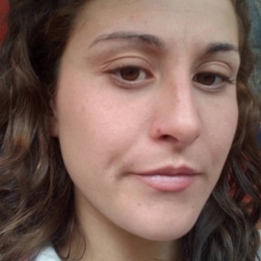 Andrea, Niñera o canguro en Otura