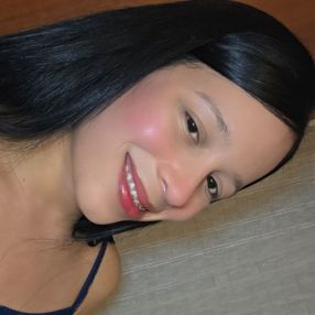 Jhonielys, Babysitter in Betanzos