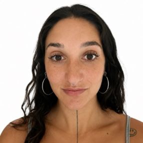 Elisabet, Niñera o canguro en Begues